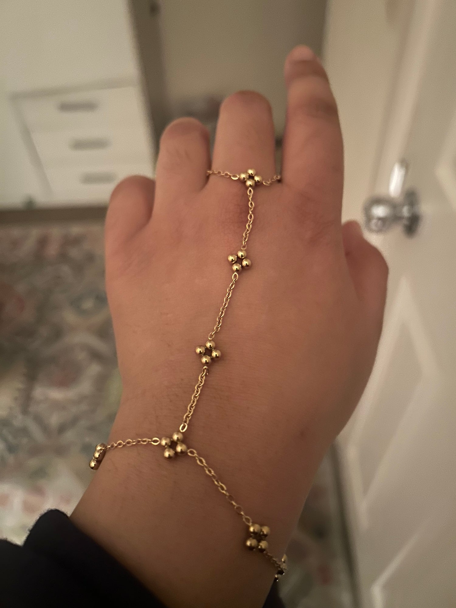 Hand chains